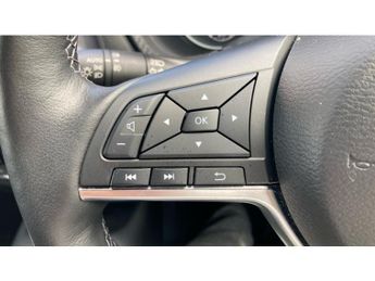 Nissan Juke 1.6 Hybrid Tekna 5dr Auto Hybrid Hatchback