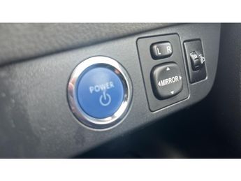 Toyota Yaris 1.5 Hybrid Icon 5dr CVT Hybrid Hatchback