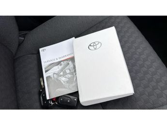 Toyota Yaris 1.5 Hybrid Icon 5dr CVT Hybrid Hatchback