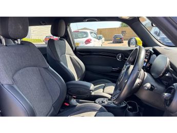 MINI Hatchback 135kW Cooper S Level 2 33kWh 3dr Auto Electric Hatchback