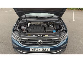 Volkswagen Tiguan 2.0 TDI Life 5dr DSG Diesel Estate