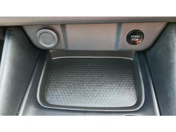 Nissan Qashqai 1.5 E-Power N-Connecta 5dr Auto Hybrid Hatchback