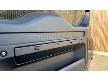 Land Rover Defender 3.0 D350 X-Dynamic SE 110 5dr Auto Diesel Estate
