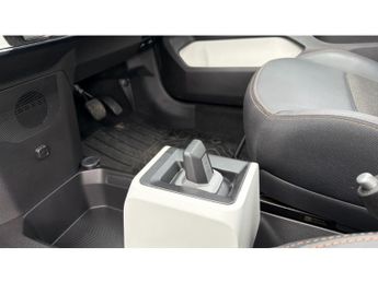 Dacia Spring 27kWh Extreme 65 48kW 5dr Auto Electric Hatchback