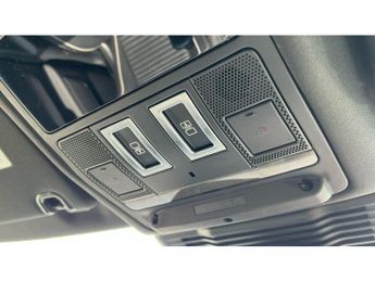 Land Rover Discovery 3.0 D300 R-Dynamic HSE 5dr Auto Diesel Station Wagon