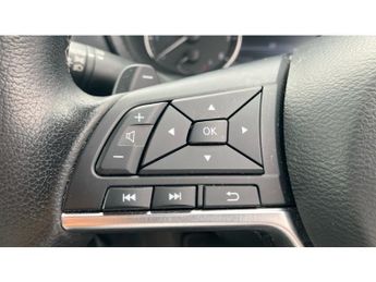 Nissan Juke 1.0 DiG-T 114 N-Connecta 5dr DCT Petrol Hatchback
