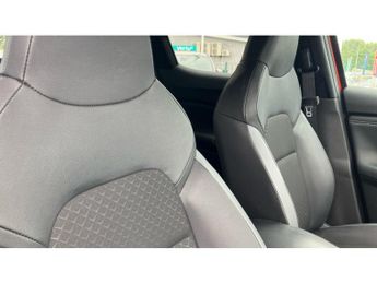 Nissan Juke 1.0 DiG-T 114 N-Connecta 5dr DCT Petrol Hatchback