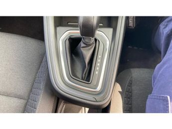 Renault Clio 1.6 E-TECH full hybrid 145 Evolution 5dr Auto Hybrid Hatchback