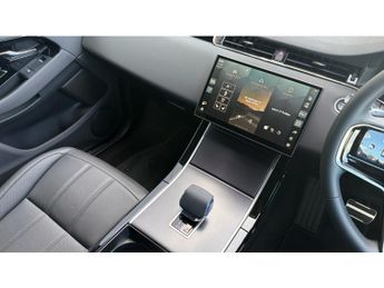 Land Rover Range Rover Evoque 2.0 D200 Dynamic SE 5dr Auto Diesel Hatchback