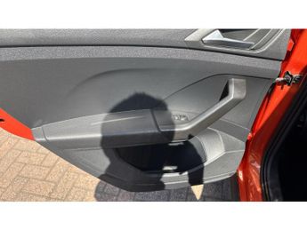 Volkswagen T-Cross 1.0 TSI 110 SE 5dr DSG Petrol Estate