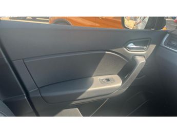 Renault Captur 1.6 E-Tech full hybrid 145 Evolution 5dr Auto Hybrid Hatchback