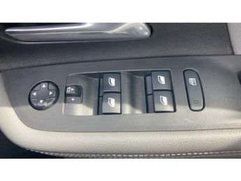 Vauxhall Mokka 100kW Elite Nav Premium 50kWh 5dr Auto Electric Hatchback