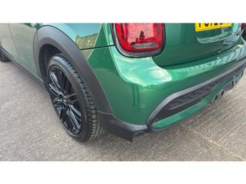 MINI Hatchback 2.0 Cooper S Exclusive 5dr Auto Petrol Hatchback