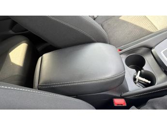 Nissan Qashqai 1.3 DiG-T MH 158 N-Connecta 5dr Xtronic Petrol Hatchback