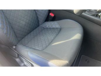 Toyota C-HR 2.0 Hybrid Dynamic 5dr CVT Hybrid Hatchback