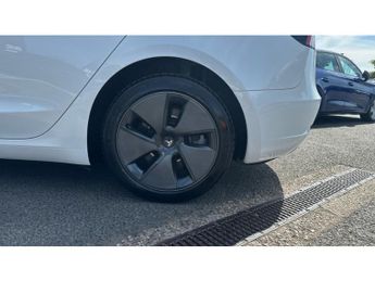 Tesla Model 3 Long Range AWD 4dr Auto Electric Saloon