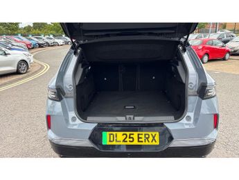 Vauxhall Grandland 157kW GS 73kWh 5dr Auto Electric Hatchback