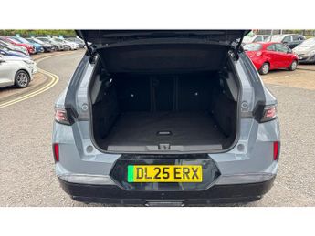 Vauxhall Grandland 157kW GS 73kWh 5dr Auto Electric Hatchback
