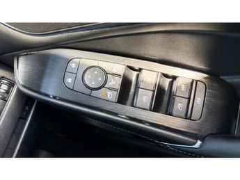 Nissan Qashqai 1.3 DiG-T MH 158 N-Connecta 5dr 4WD Xtronic Petrol Hatchback