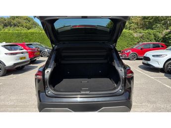 Nissan Qashqai 1.3 DiG-T MH 158 N-Connecta 5dr 4WD Xtronic Petrol Hatchback