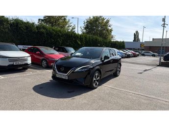 Nissan Qashqai 1.3 DiG-T MH 158 N-Connecta 5dr 4WD Xtronic Petrol Hatchback