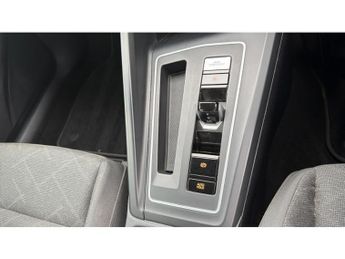 Volkswagen Golf 1.5 eTSI 150 Life 5dr DSG Petrol Hatchback