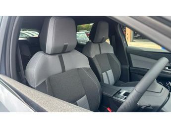 Vauxhall Grandland 239kW AWD Ultimate 73kWh 5dr Auto [Fixed Roof] Electric Hatchbac