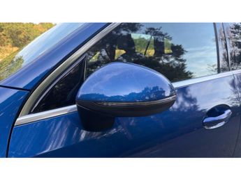 Mercedes-Benz GLC 300e 4Matic AMG Line 5dr 9G-Tronic Estate