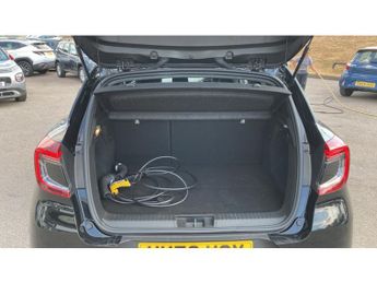 Renault Captur 1.6 E-Tech Plug-in hybrid 160 Engineered 5dr Auto Hatchback