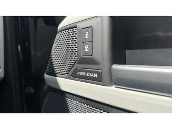 Land Rover Defender 3.0 D250 XS Edition 110 5dr Auto Diesel Estate