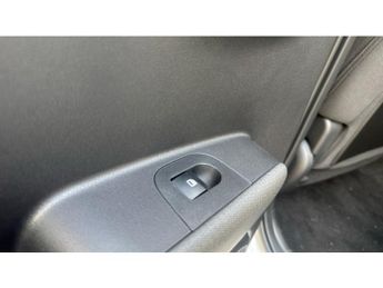Hyundai INSTER 85kW 02 49kWh 5dr Auto Electric Hatchback