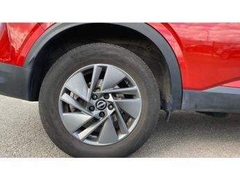Nissan Qashqai 1.3 DiG-T MH 158 Acenta Premium 5dr Xtronic Petrol Hatchback