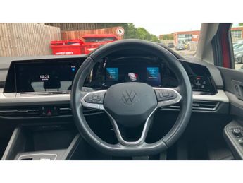 Volkswagen Golf 1.0 eTSI Life 5dr DSG Petrol Estate