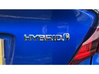Toyota C-HR 1.8 Hybrid Design 5dr CVT Hybrid Hatchback