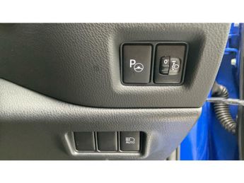 Toyota C-HR 1.8 Hybrid Design 5dr CVT Hybrid Hatchback