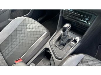Volkswagen Tiguan 1.4 TSI eHybrid R-Line 5dr DSG Estate