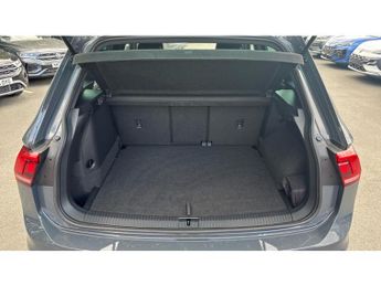 Volkswagen Tiguan 1.4 TSI eHybrid R-Line 5dr DSG Estate