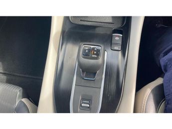 Nissan Qashqai 1.3 DiG-T MH 158 Tekna 5dr Xtronic Petrol Hatchback