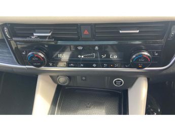 Nissan Qashqai 1.3 DiG-T MH 158 Tekna 5dr Xtronic Petrol Hatchback