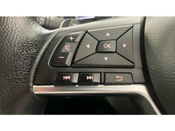 Nissan Juke 1.0 DiG-T 114 N-Connecta 5dr DCT Petrol Hatchback