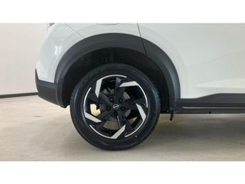 Nissan Juke 1.0 DiG-T 114 N-Connecta 5dr DCT Petrol Hatchback
