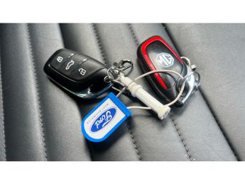 MG HS 1.5 T-GDI Trophy 5dr DCT Petrol Hatchback