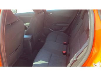 Renault Clio 1.6 E-TECH full hybrid 145 Evolution 5dr Auto Hybrid Hatchback