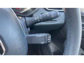 Renault Clio 1.6 E-TECH full hybrid 145 Evolution 5dr Auto Hybrid Hatchback