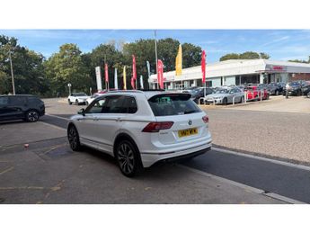 Volkswagen Tiguan 2.0 TDi 190 4Motion R-Line 5dr DSG Diesel Estate