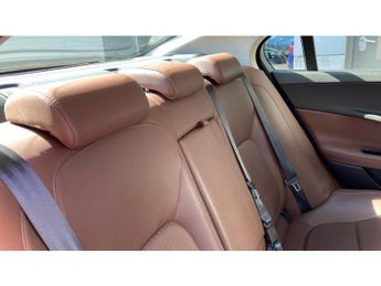 Jaguar XE 2.0d [180] Portfolio 4dr Auto Diesel Saloon