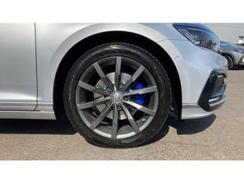 Volkswagen Passat 1.4 TSI PHEV GTE Advance 4dr DSG Saloon