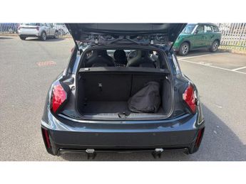 MINI Cooper 160kW SE Sport 54kWh 3dr Auto Electric Hatchback