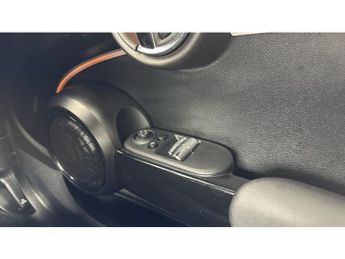 MINI Hatchback 135kW Cooper S Level 3 33kWh 3dr Auto Electric Hatchback
