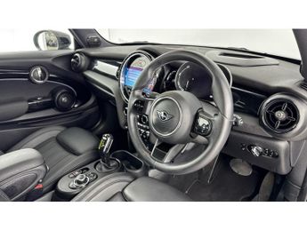 MINI Hatchback 135kW Cooper S Level 3 33kWh 3dr Auto Electric Hatchback